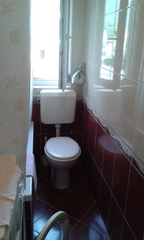 Apartman Sulic Подгора Экстерьер фото